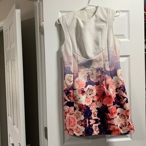 Finders Keepers Floral Mini - Size M